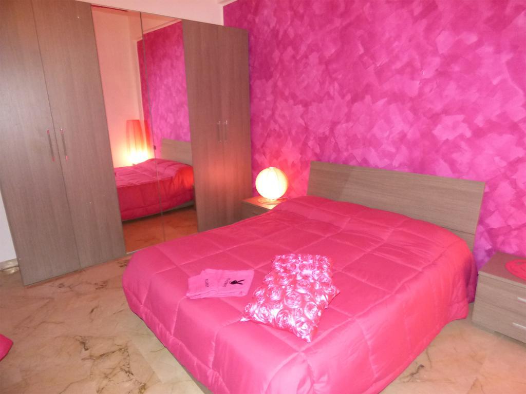 Messina Break Bed & Breakfast Ruang foto